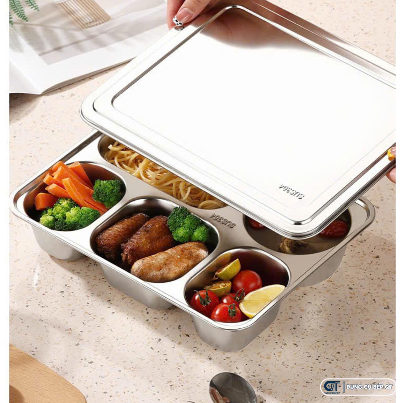 Chia thức ăn hiệu quả với 5 ngăn riêng biệt