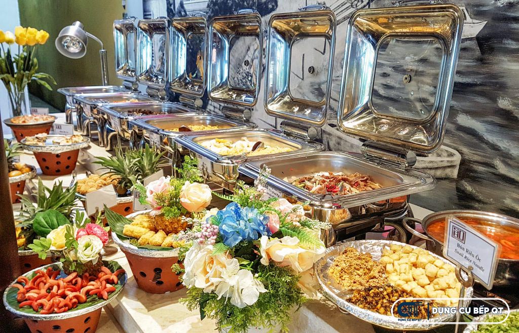 Bảng hiệu thức ăn giúp người dùng dễ lựa chọn món yêu thích của mình