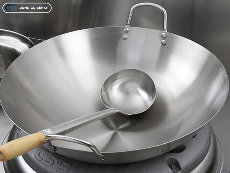 Lựa chọn size chảo và thiết kế phù hợp