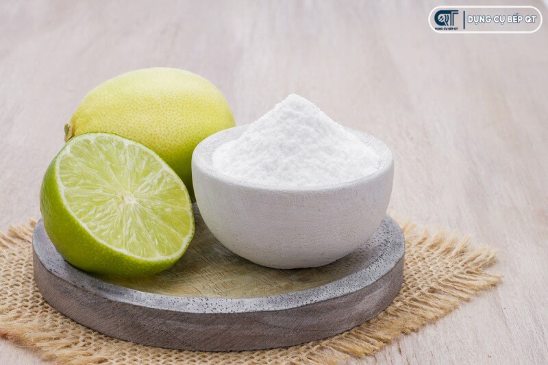 Làm sáng chảo với chanh và baking soda