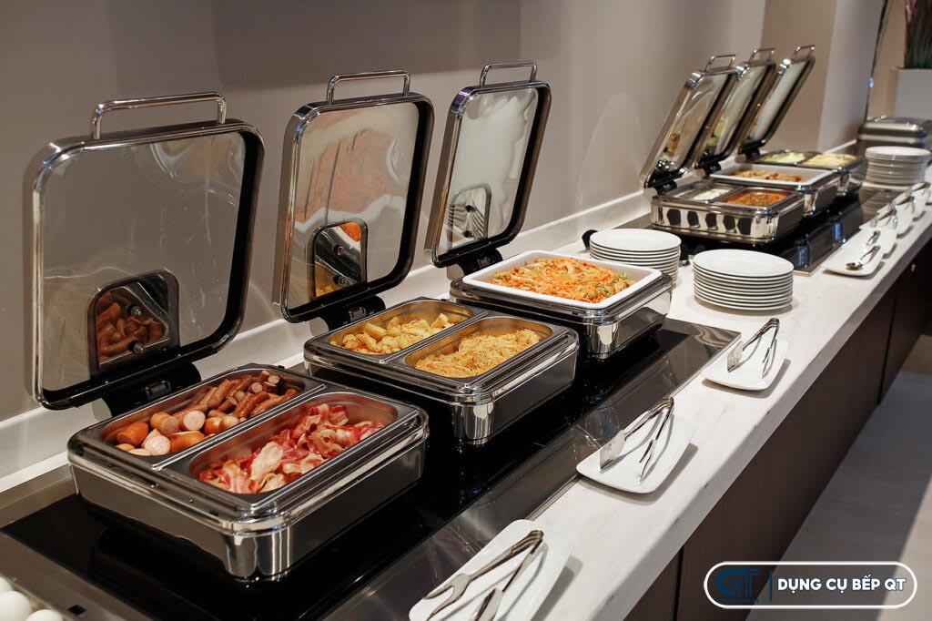 Chất liệu có độ sáng bóng, tính thẩm mỹ cao và công năng sử dụng hoàn hảo