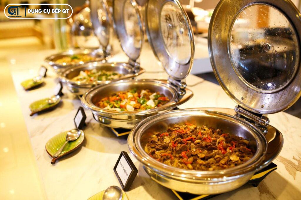Hãy lựa chọn phong cách phù hợp để đầu tư bộ dụng cụ tiệc buffet phù hợp