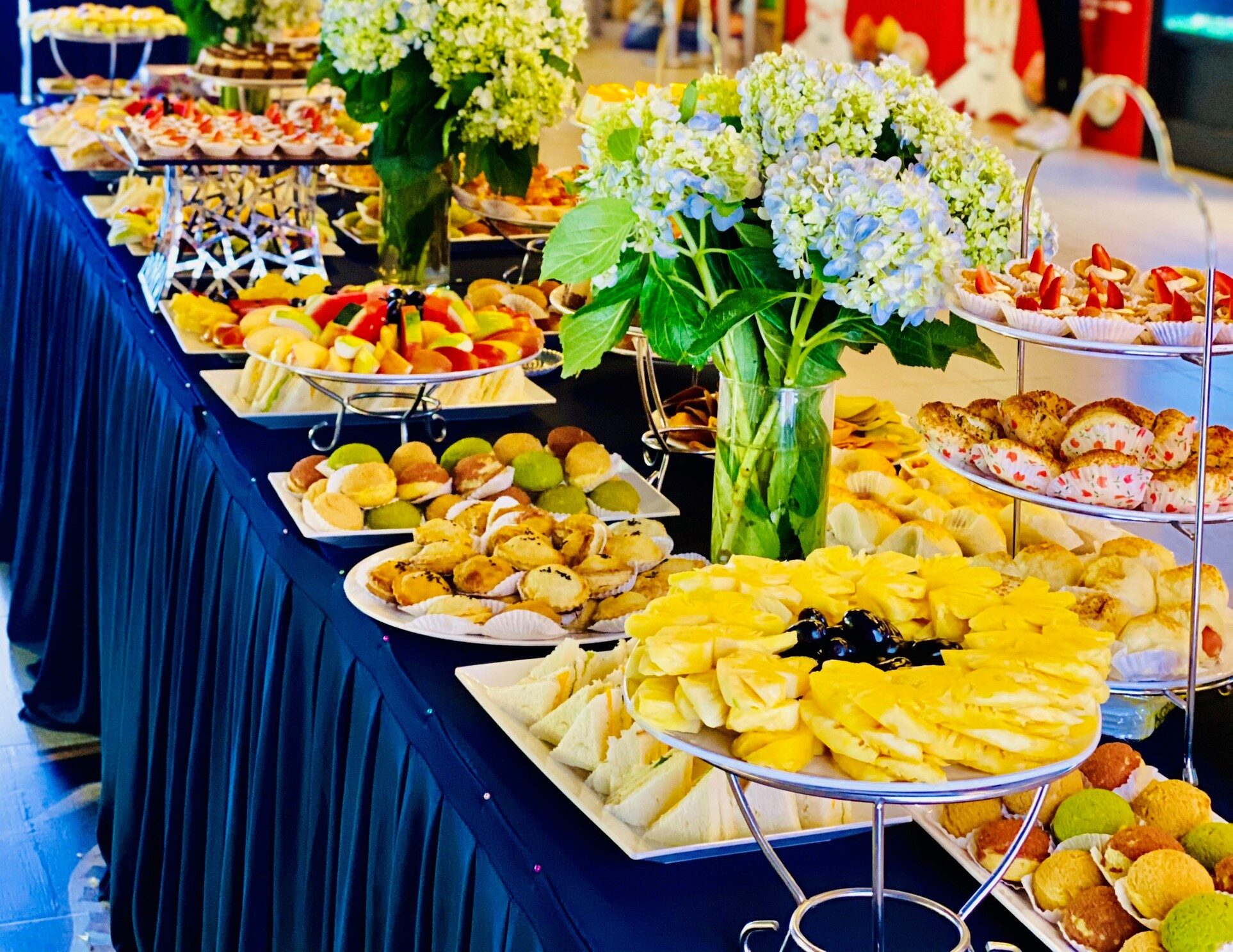 Trang trí đẹp mắt sẽ giúp nâng tầm trải nghiệm của thực khách