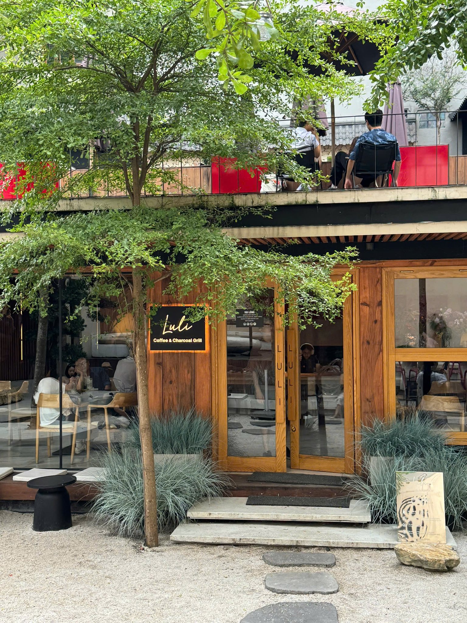 Luli Coffee & Charcoal Grill