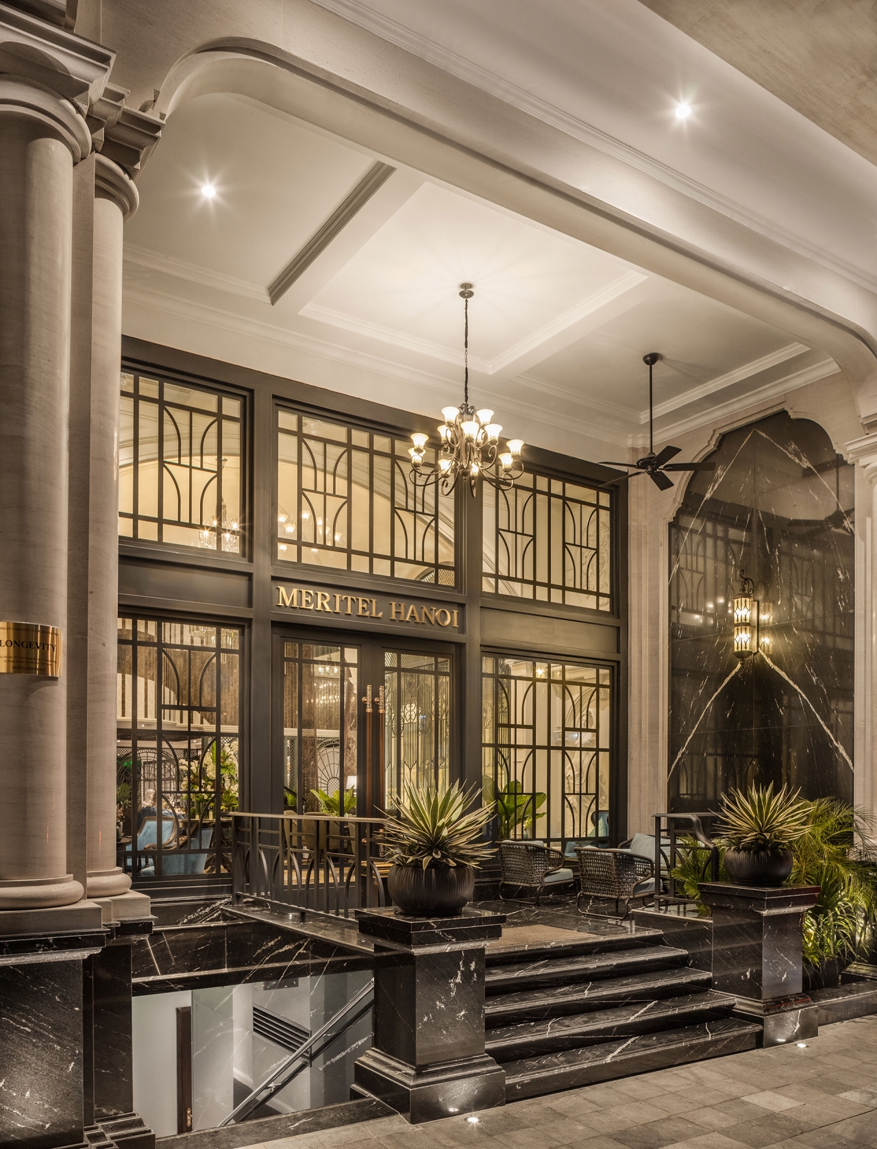 khách sạn meritel hà nội