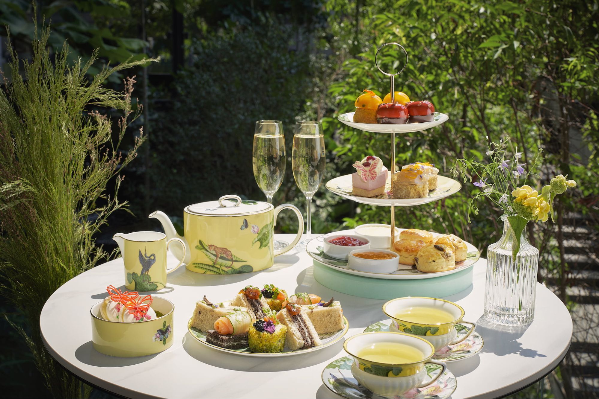 Tiệc trà chiều kiểu Anh