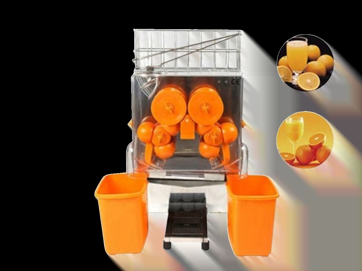 Ở quy mô lớn, chúng ta cần dùng dụng cụ vắt cam là những chiếc máy chuyên dụng