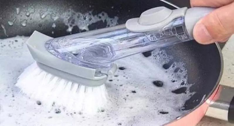 Các dụng cụ làm sạch, rửa chén bát, xoong chảo thông minh ngày càng được ưa chuộng