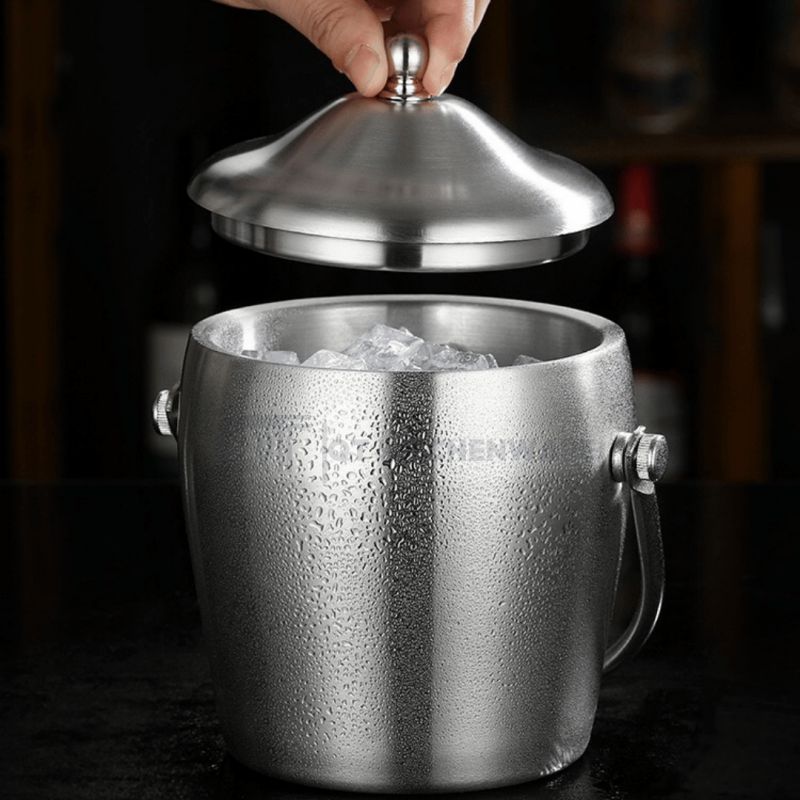 Tại Dụng cụ bếp QT – Quang Thúy, mỗi sản phẩm đều có kiểm định chất liệu rõ ràng