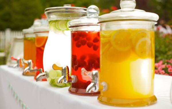 Bình đựng nước ép là thiết bị được sử dụng với tần suất cao trong môi trường F&B chuyên nghiệp