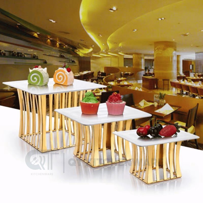 Lựa chọn chân đế tương thích với khay/ đĩa đựng và có chiều cao phù hợp