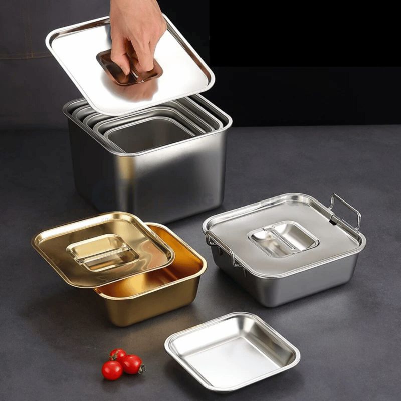 Khay inox đựng thực phẩm ngày càng được ưa chuộng hơn trong căn bếp gia đình, bếp chuyên nghiệp