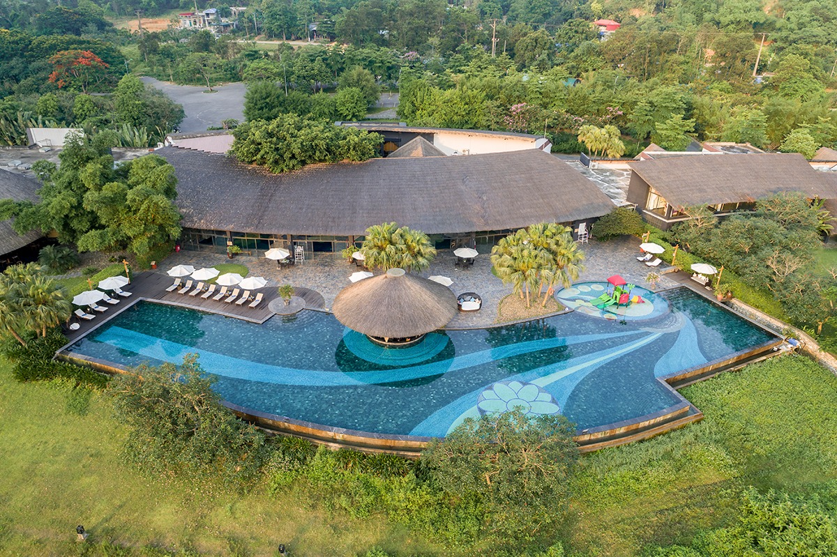 Serena Kim Boi Hoa Binh ivivu 1